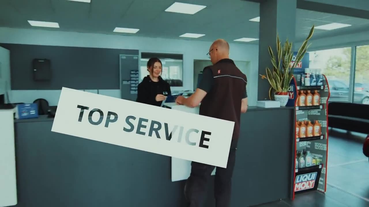 Szene aus dem Werkstatt-Film: Kundenannahme bei KFZ-Service Kaplan